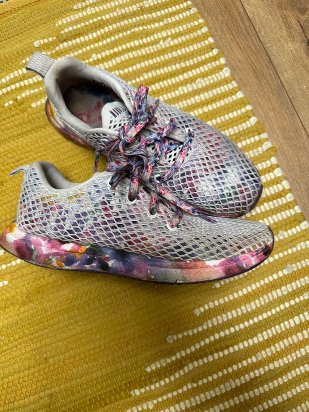 NOBULL Women's Floral Print Bouquet Mesh Runner Women's 8 Men's 6.5 US Sneakers